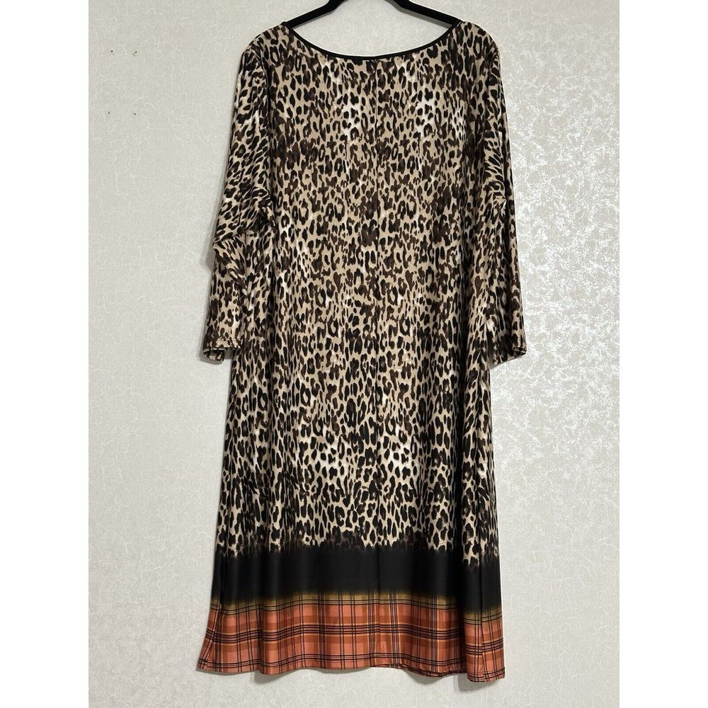 NY Collection NWT Leopard Print 3/4 Sleeve Midi Shift Dress Plaid Hem Stretch 2X - Picture 2 of 7